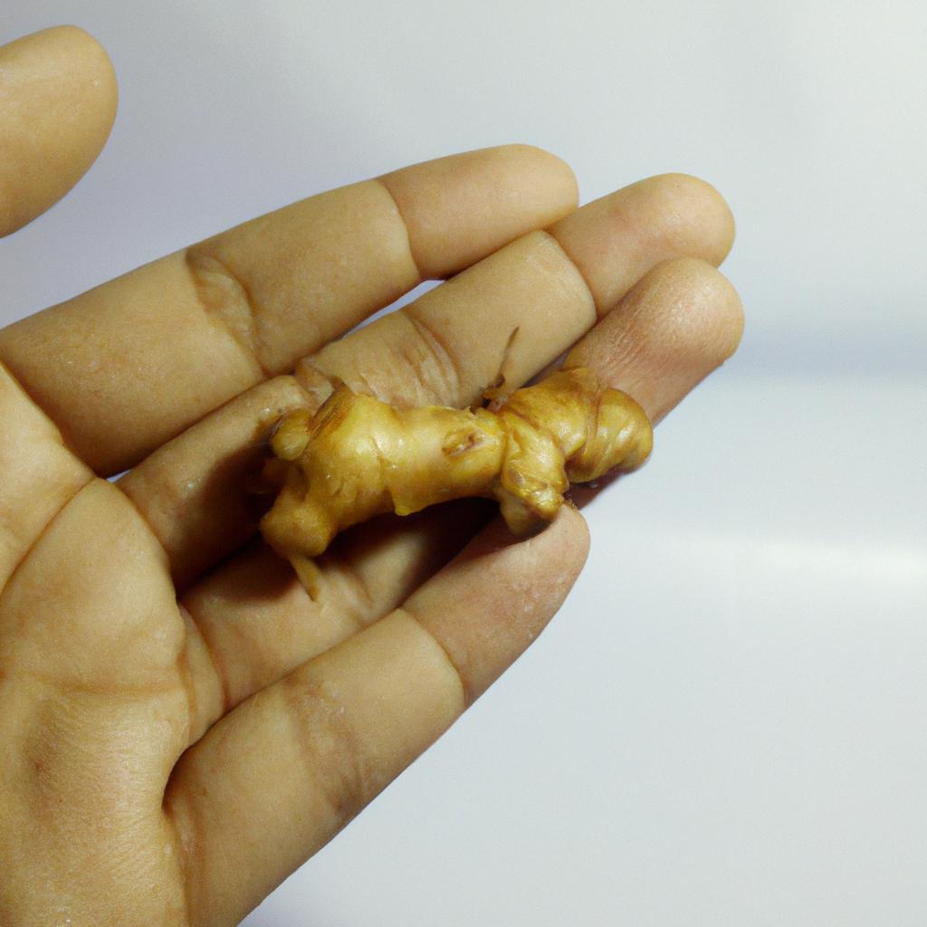 5 g of ginger is equivalent to approximately one teaspoon.